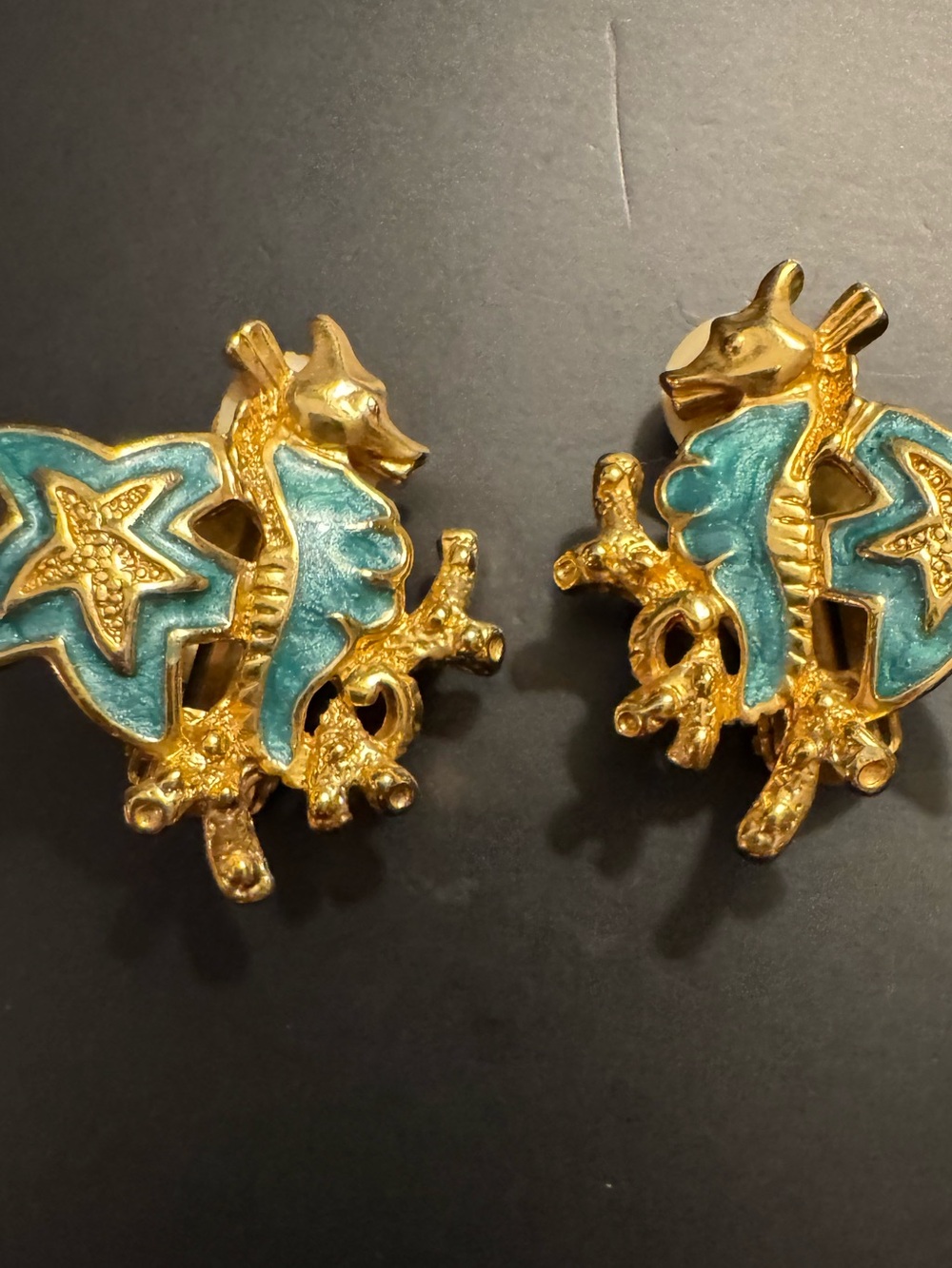 Vintage Gold Tone Seahorse Clip On Earrings